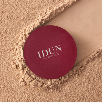 IDUN Minerals vaļīgā grima bāze Disa Nr. 1037 (neutral light-medium), 7 g 2